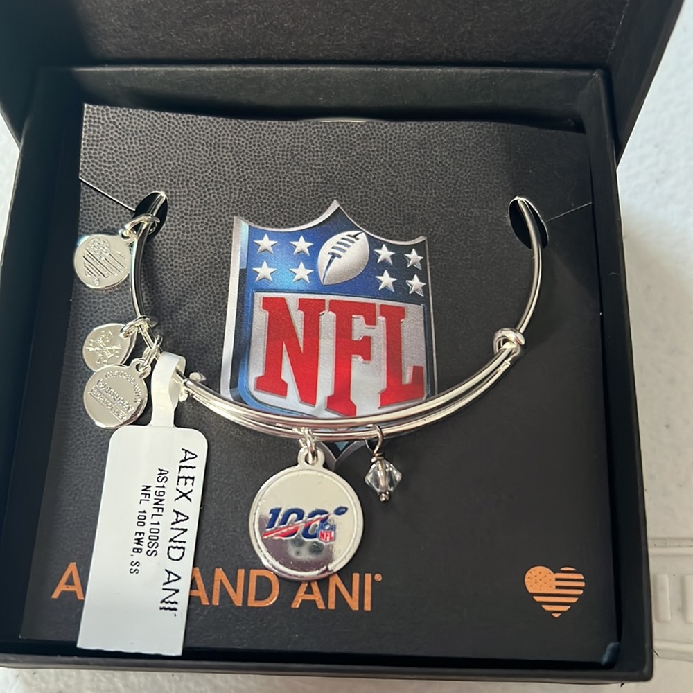 NFL Alex & Ani